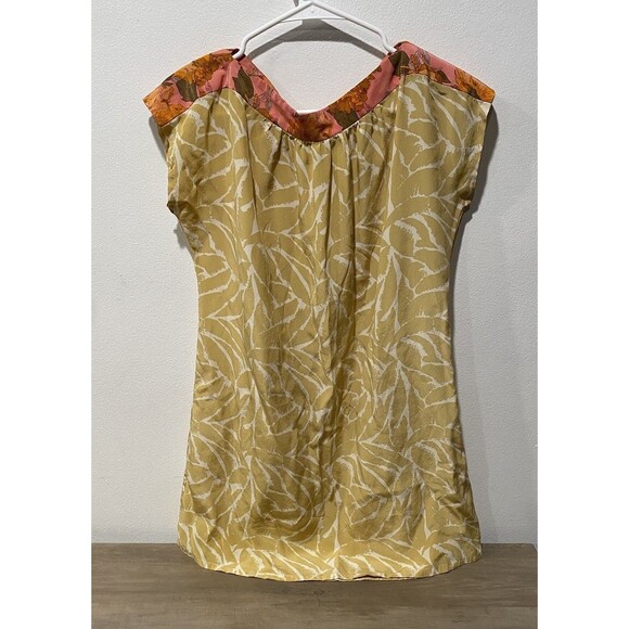 Tucker by Gaby Basora Womens 109% Silk Floral Print Tunic Blouse Cap Sleeve Sz L - Picture 1 of 6